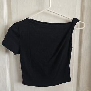 Commense Black Asymmetrical Crop Top